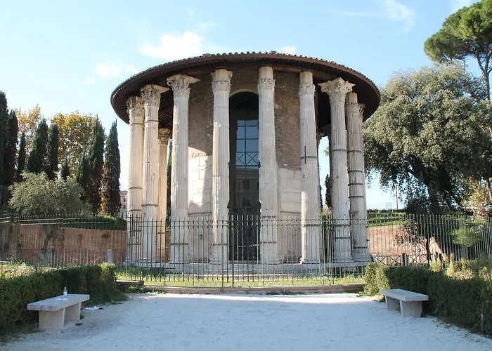 Domus Farnese * Rome
